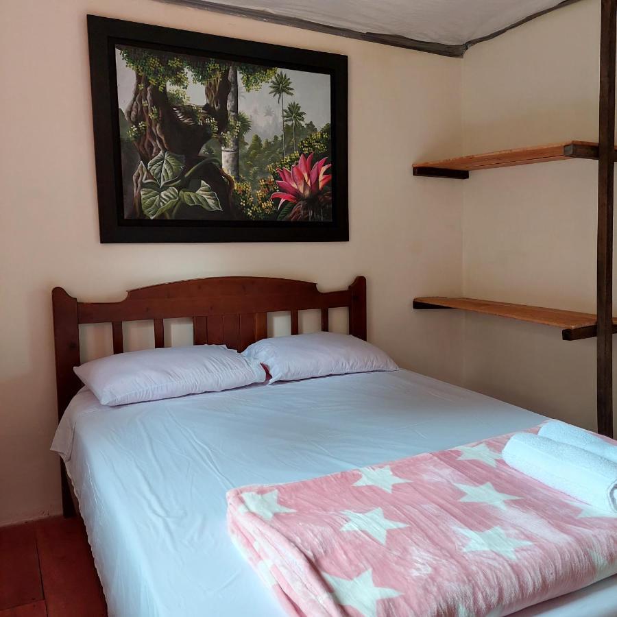 سالنتو Hostal La Pijarana المظهر الخارجي الصورة