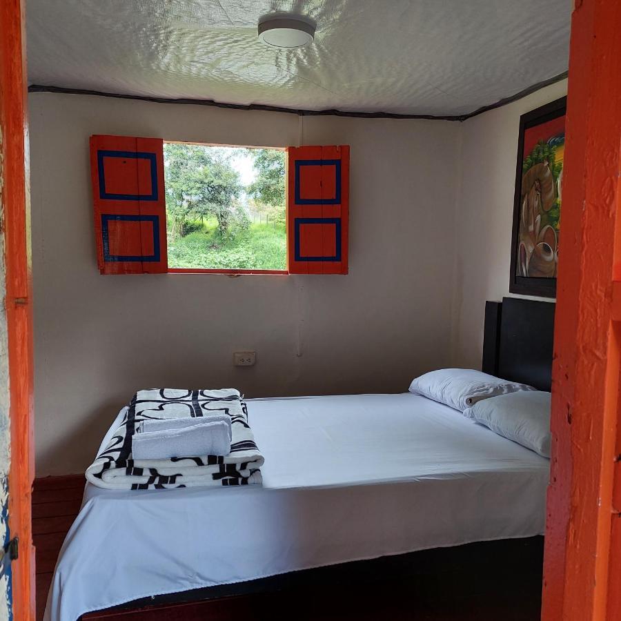 سالنتو Hostal La Pijarana المظهر الخارجي الصورة