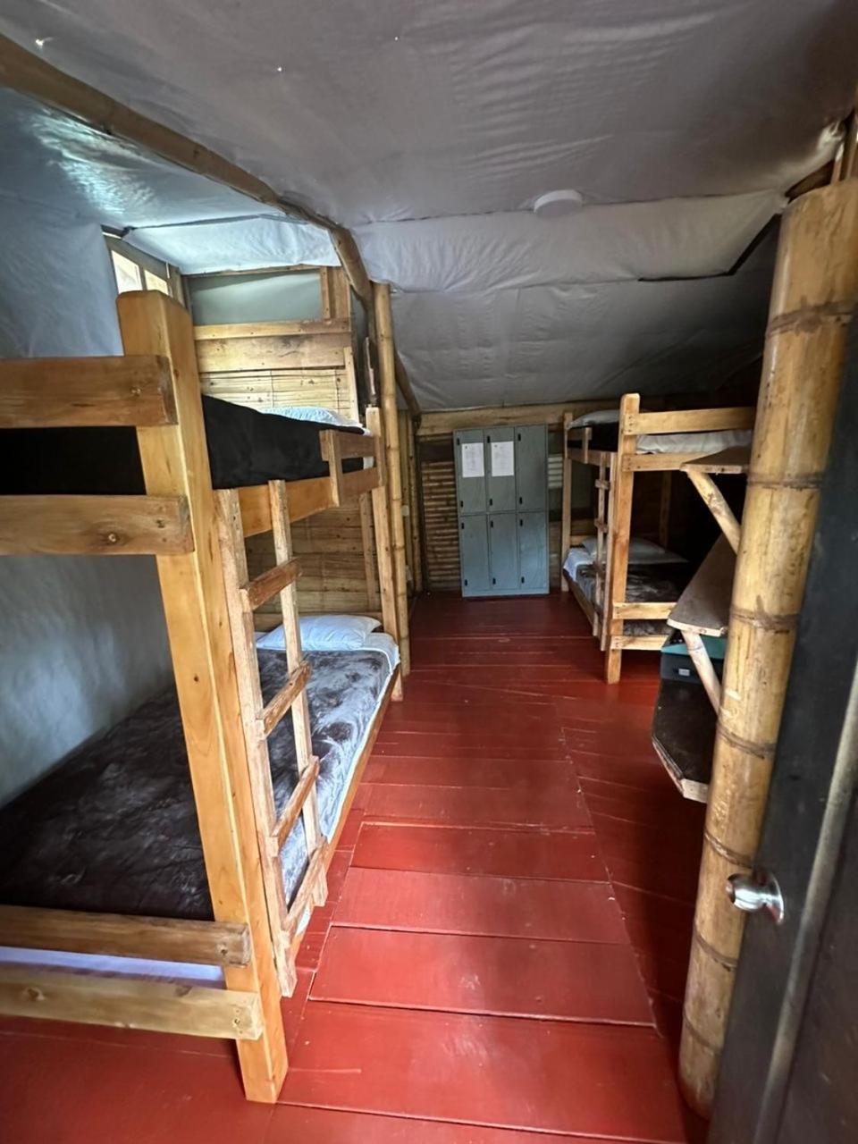 سالنتو Hostal La Pijarana المظهر الخارجي الصورة